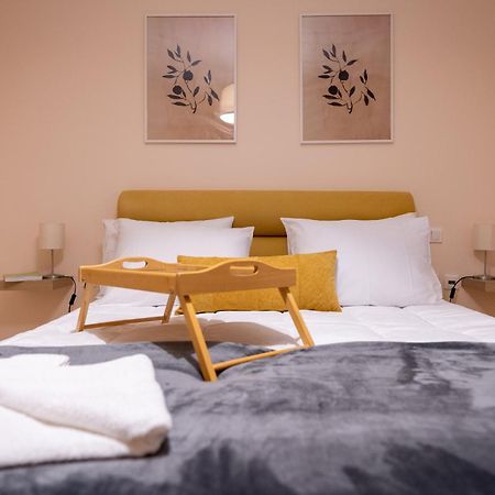 Feel At Home - Kalamata - Near The Center Exterior foto
