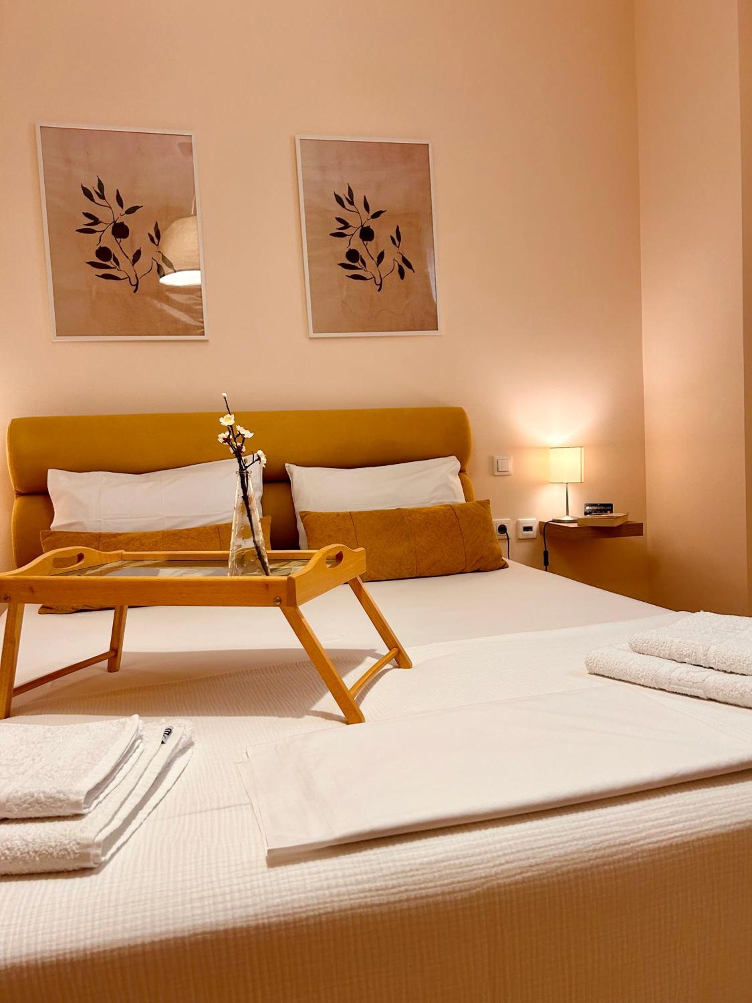 Feel At Home - Kalamata - Near The Center Exterior foto